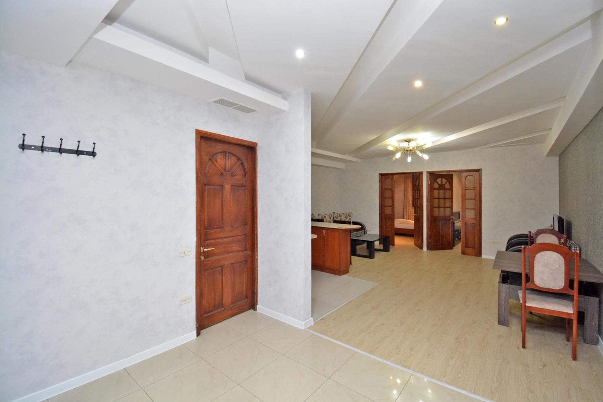 Apartment In Abovyan Street, Erivan Exterior foto